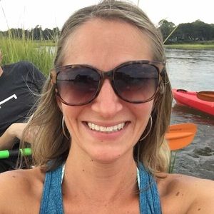 Meet your Posher, Jenny